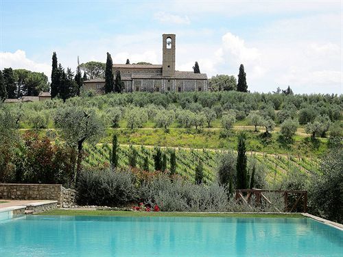 Villa Fattoria Abbazia Monte Oliveto San Gimignano Exterior foto